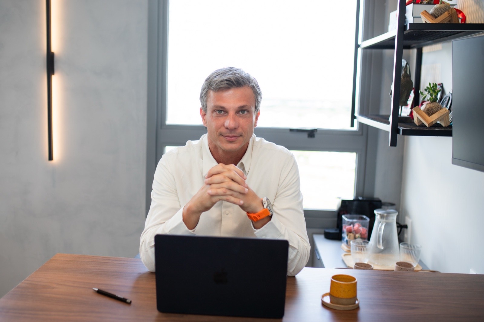 Dr. Alexandre Prandini no consultório